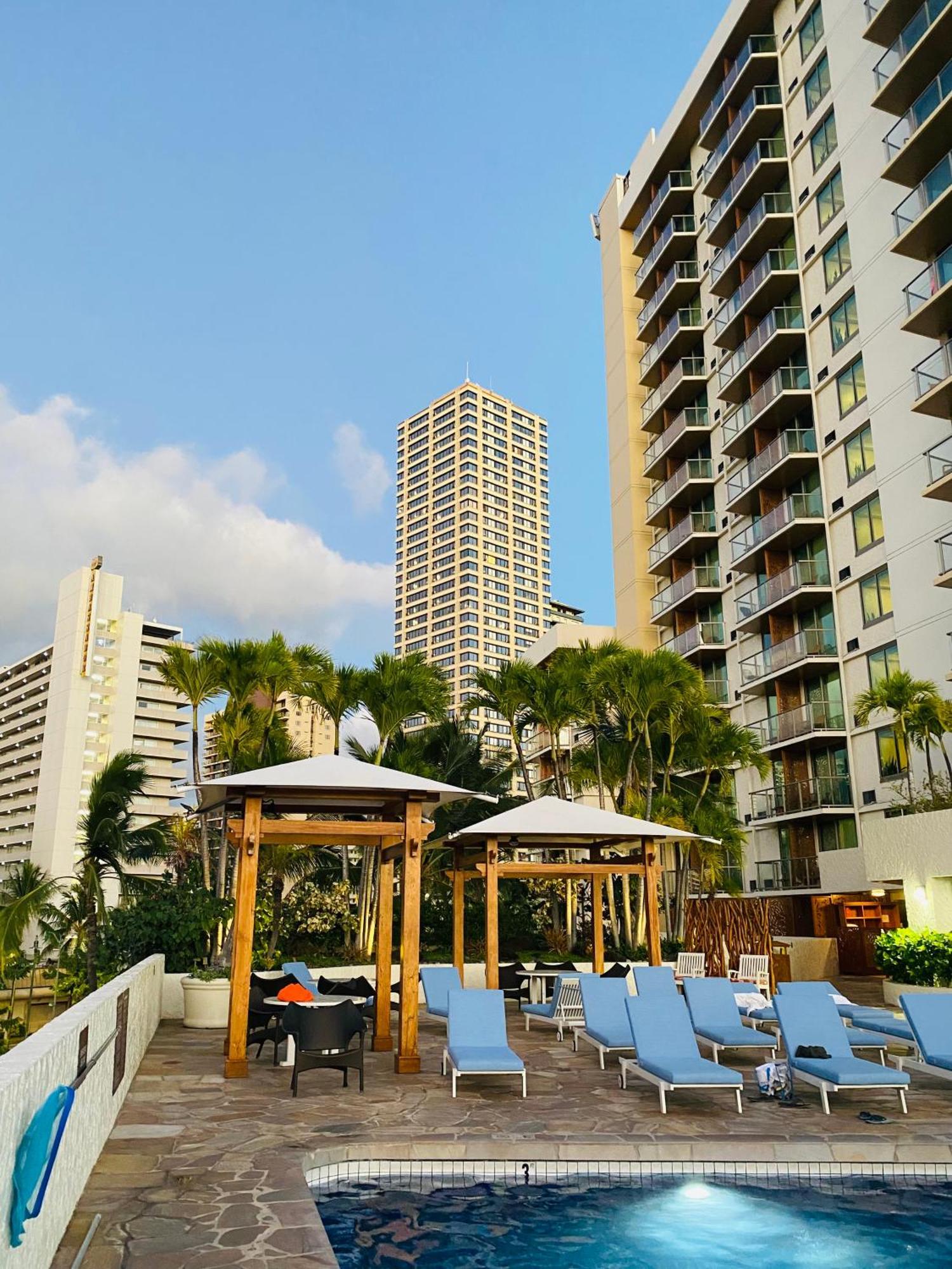 Cozy Studio With Free Parking In Waikiki هونولولو المظهر الخارجي الصورة